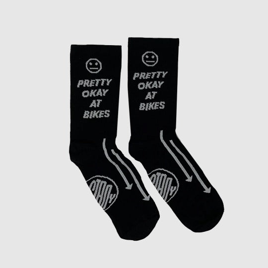 Pretty Okay at Bikes ™ | Calcetines Ciclismo